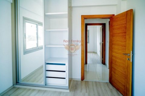 آپارتمان در  Girne ، امارات متحده عربی 2 خوابه ، 102 متر مربع.  شماره 71186 - 11