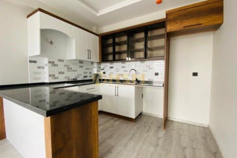 آپارتمان در  Mersin ، امارات متحده عربی 2 خوابه ، 75 متر مربع.  شماره 70369 - 1