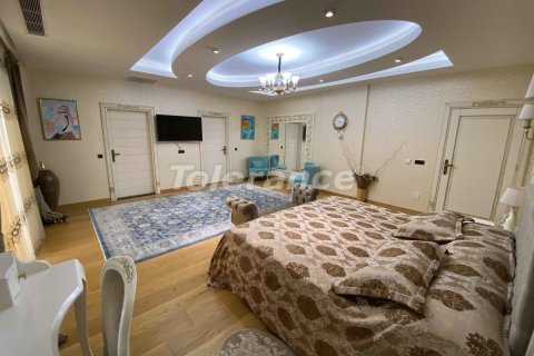 ویلا در  Antalya ، امارات متحده عربی 12 خوابه ، 814 متر مربع.  شماره 30250 - 17