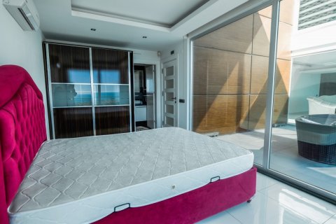 ویلا در Tepe،  Alanya ، امارات متحده عربی 4 خوابه ، 360 متر مربع.  شماره 67719 - 28
