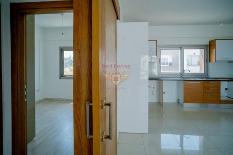 آپارتمان در  Girne ، امارات متحده عربی 2 خوابه ، 102 متر مربع.  شماره 71186 - 15