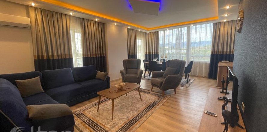 آپارتمان در  Mahmutlar ، امارات متحده عربی 2 خوابه ، 120 متر مربع.  شماره 71594