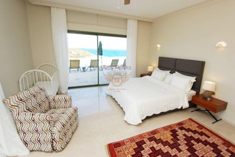 ویلا در  Girne ، امارات متحده عربی 5 خوابه ، 500 متر مربع.  شماره 71209 - 22