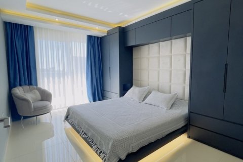 پنت هاس در  Mahmutlar ، امارات متحده عربی 5 خوابه ، 230 متر مربع.  شماره 67524 - 17