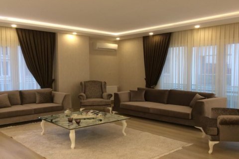 آپارتمان در در Sehr-i Beyaz Beylikduezue ، امارات متحده عربی 6 خوابه ، 255 متر مربع.  شماره 71531 - 7