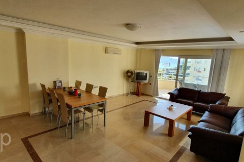 آپارتمان در  Alanya ، امارات متحده عربی 2 خوابه ، 110 متر مربع.  شماره 76640 - 4