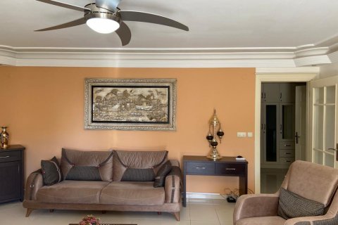 آپارتمان در  Alanya ، امارات متحده عربی 2 خوابه ، 165 متر مربع.  شماره 76624 - 8