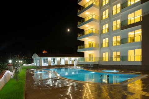آپارتمان در  Alanya ، امارات متحده عربی 1 خوابه ، 60 متر مربع.  شماره 76154 - 1