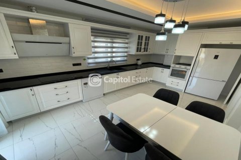 آپارتمان در  Antalya ، امارات متحده عربی 3 خوابه ، 151 متر مربع.  شماره 74469 - 13