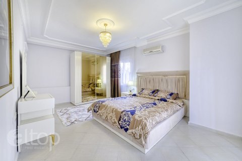 آپارتمان در  Mahmutlar ، امارات متحده عربی 2 خوابه ، 135 متر مربع.  شماره 50524 - 16