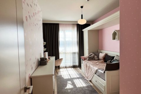آپارتمان در Umraniye،  Istanbul ، امارات متحده عربی 2 خوابه ، 129 متر مربع.  شماره 73012 - 11