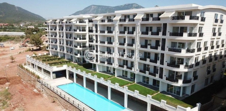 آپارتمان در  Antalya ، امارات متحده عربی 1 خوابه ، 155 متر مربع.  شماره 74081