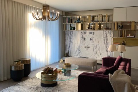 آپارتمان در Fatih،  Istanbul ، امارات متحده عربی 243 متر مربع.  شماره 77496 - 8