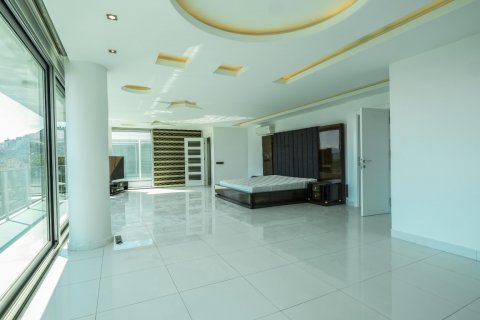 ویلا در Tepe،  Alanya ، امارات متحده عربی 5 خوابه ، 366 متر مربع.  شماره 77519 - 8
