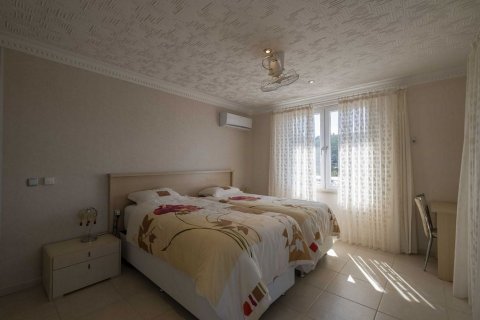 آپارتمان در Kargicak،  Alanya ، امارات متحده عربی 3 خوابه ، 140 متر مربع.  شماره 83005 - 26