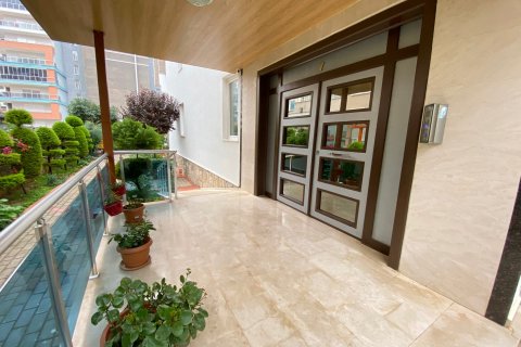 آپارتمان در  Alanya ، امارات متحده عربی 1 خوابه ، 65 متر مربع.  شماره 81526 - 10