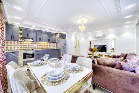 آپارتمان در  Mahmutlar ، امارات متحده عربی 2 خوابه ، 110 متر مربع.  شماره 79794 - 15