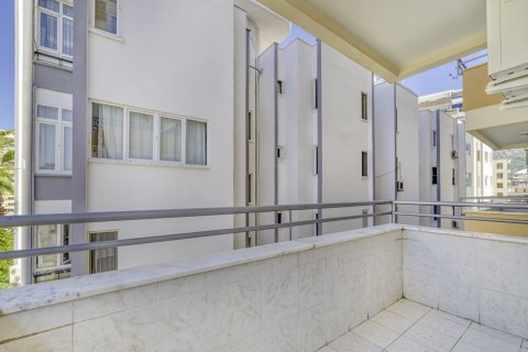 آپارتمان در  Mahmutlar ، امارات متحده عربی 2 خوابه ، 130 متر مربع.  شماره 79687 - 16