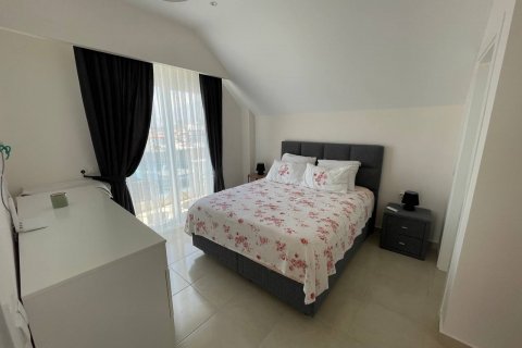 پنت هاس در  Mahmutlar ، امارات متحده عربی 3 خوابه ، 140 متر مربع.  شماره 80067 - 25