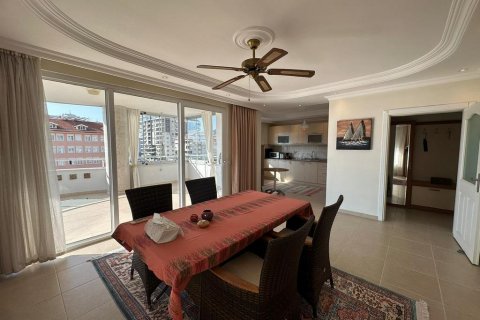 آپارتمان در  Cikcilli ، امارات متحده عربی 2 خوابه ، 135 متر مربع.  شماره 83687 - 9