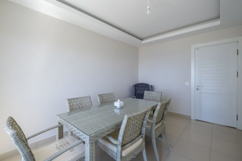 آپارتمان در  Mahmutlar ، امارات متحده عربی 3 خوابه ، 135 متر مربع.  شماره 82997 - 21