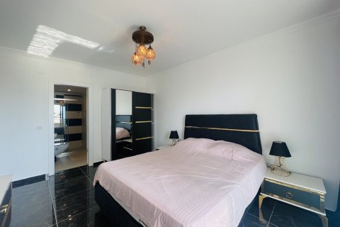 آپارتمان در  Mahmutlar ، امارات متحده عربی 2 خوابه ، 110 متر مربع.  شماره 83026 - 21