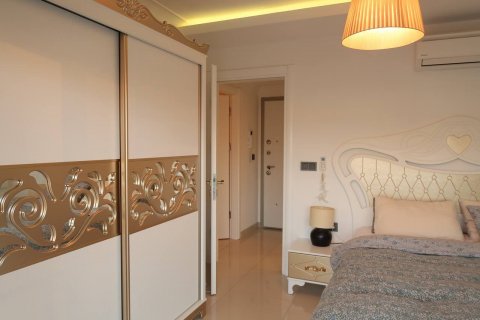آپارتمان در  Mahmutlar ، امارات متحده عربی 1 خوابه ، 65 متر مربع.  شماره 79832 - 5