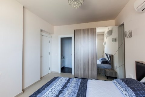 آپارتمان در  Mersin ، امارات متحده عربی 3 خوابه ، 150 متر مربع.  شماره 84642 - 24