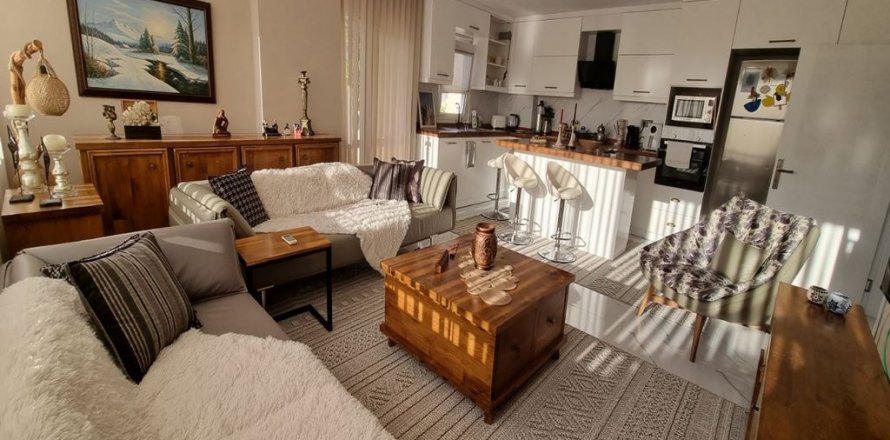آپارتمان در  Cikcilli ، امارات متحده عربی 2 خوابه ، 110 متر مربع.  شماره 79666