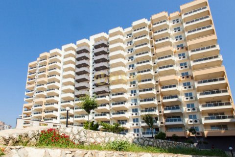 آپارتمان در  Mersin ، امارات متحده عربی 3 خوابه ، 120 متر مربع.  شماره 83863 - 3