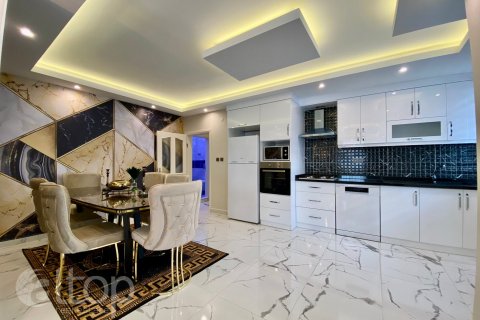 آپارتمان در  Mahmutlar ، امارات متحده عربی 3 خوابه ، 135 متر مربع.  شماره 80079 - 9
