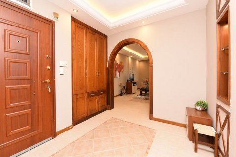 آپارتمان در  Mahmutlar ، امارات متحده عربی 2 خوابه ، 105 متر مربع.  شماره 79711 - 8