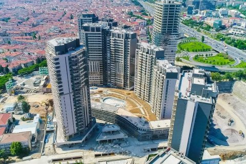 آپارتمان در  Istanbul ، امارات متحده عربی 1 خوابه ، 180000 متر مربع.  شماره 83112 - 9