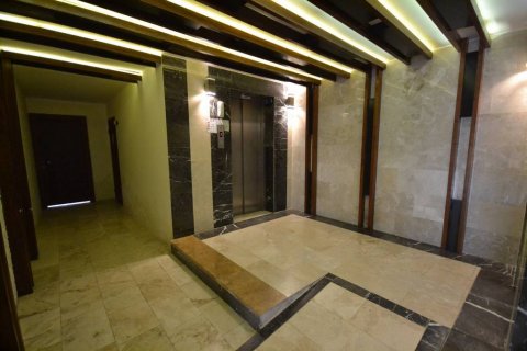 آپارتمان در  Mahmutlar ، امارات متحده عربی 2 خوابه ، 120 متر مربع.  شماره 84363 - 6