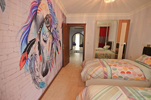 آپارتمان در  Mahmutlar ، امارات متحده عربی 2 خوابه ، 130 متر مربع.  شماره 84370 - 27