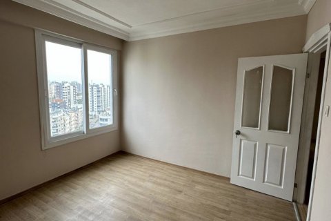 آپارتمان در  Mersin ، امارات متحده عربی 4 خوابه ، 175 متر مربع.  شماره 83737 - 23