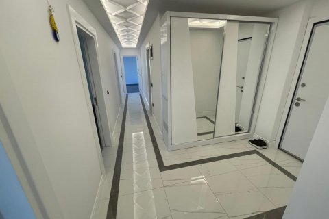 آپارتمان در  Alanya ، امارات متحده عربی 3 خوابه ، 151 متر مربع.  شماره 80143 - 13