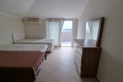 آپارتمان در  Cikcilli ، امارات متحده عربی 4 خوابه ، 170 متر مربع.  شماره 79724 - 15