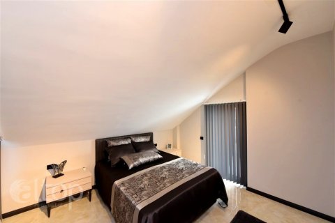 پنت هاس در  Alanya ، امارات متحده عربی 5 خوابه ، 240 متر مربع.  شماره 81362 - 13