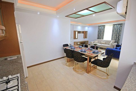آپارتمان در  Mahmutlar ، امارات متحده عربی 2 خوابه ، 130 متر مربع.  شماره 84370 - 21