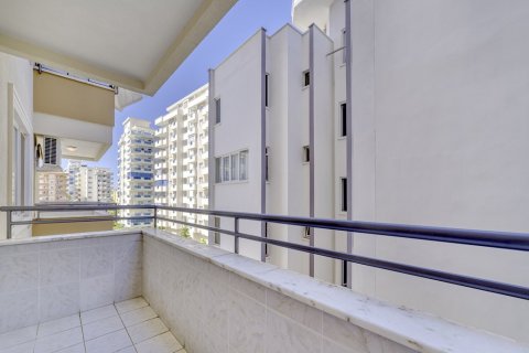 آپارتمان در  Mahmutlar ، امارات متحده عربی 2 خوابه ، 130 متر مربع.  شماره 79687 - 18