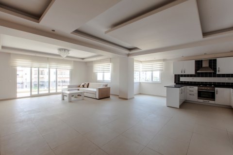 آپارتمان در  Mersin ، امارات متحده عربی 3 خوابه ، 150 متر مربع.  شماره 84642 - 18