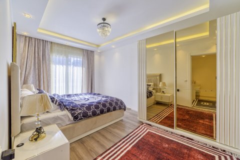 آپارتمان در  Mahmutlar ، امارات متحده عربی 2 خوابه ، 115 متر مربع.  شماره 79793 - 8