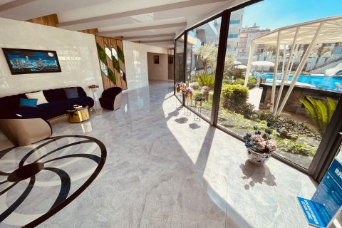 آپارتمان در  Mahmutlar ، امارات متحده عربی 2 خوابه ، 110 متر مربع.  شماره 82302 - 3