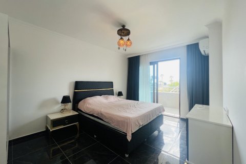 آپارتمان در  Mahmutlar ، امارات متحده عربی 2 خوابه ، 110 متر مربع.  شماره 83026 - 22