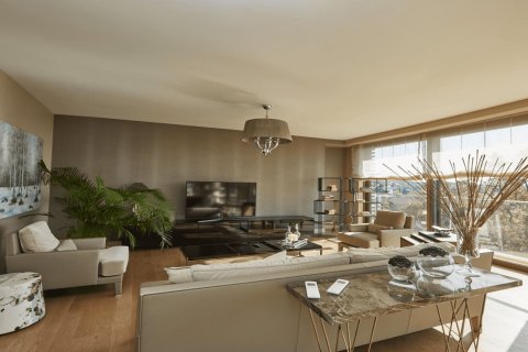 آپارتمان در در Kosuyolu Koru Evleri Istanbul ، امارات متحده عربی 4 خوابه ، 260 متر مربع.  شماره 84837 - 1
