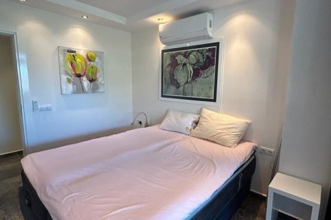 آپارتمان در  Cikcilli ، امارات متحده عربی 3 خوابه ، 250 متر مربع.  شماره 81581 - 21