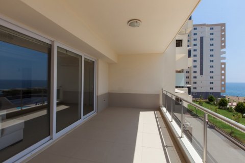 آپارتمان در  Mersin ، امارات متحده عربی 3 خوابه ، 150 متر مربع.  شماره 84642 - 25