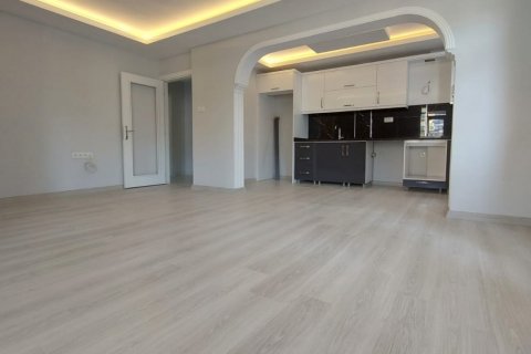 آپارتمان در  Mahmutlar ، امارات متحده عربی 2 خوابه ، 120 متر مربع.  شماره 85079 - 6