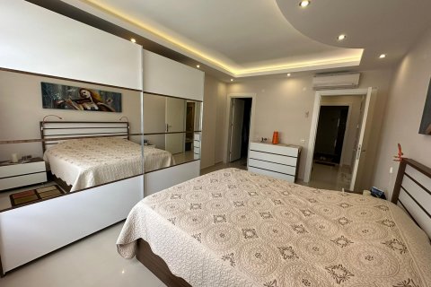 آپارتمان در Tosmur،  Alanya ، امارات متحده عربی 2 خوابه ، 126 متر مربع.  شماره 82489 - 8